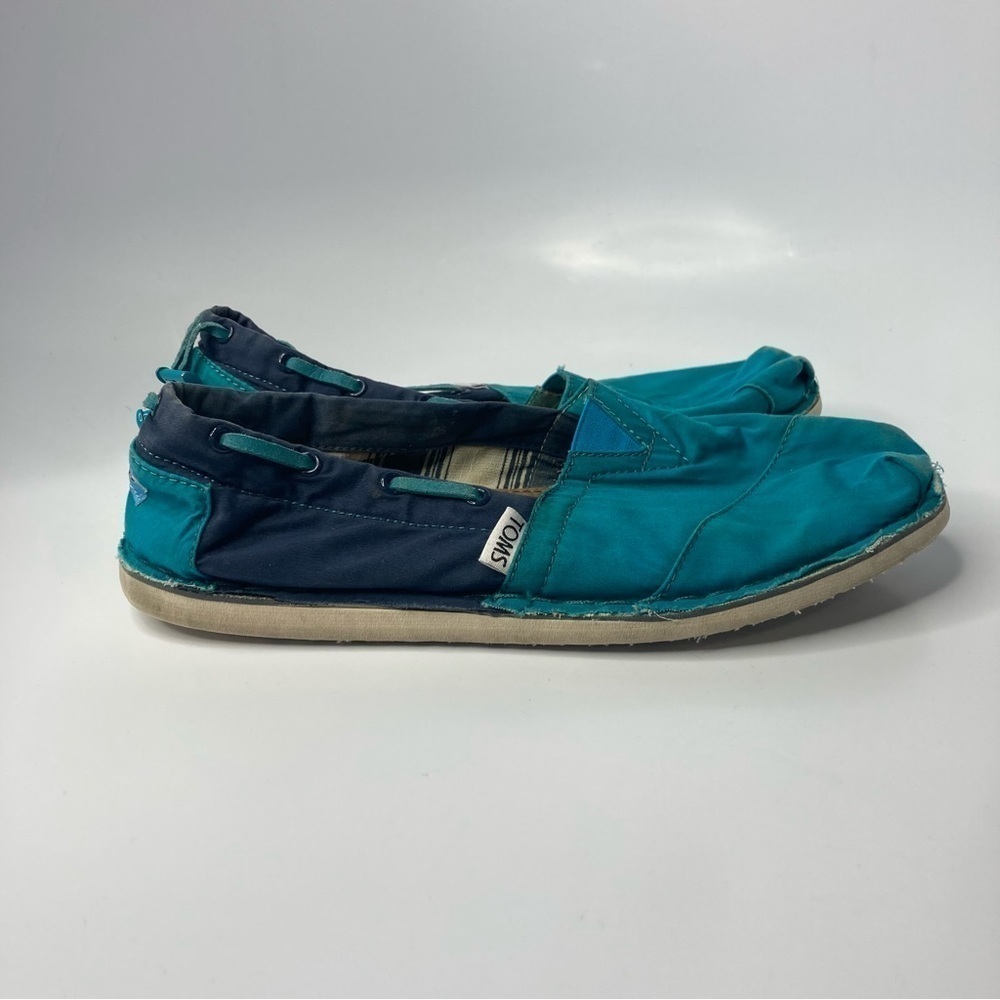 Toms color block slip on shoes‎ size 8